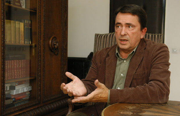 Милан Лане Гутовић: Будућност треба да буде извеснија